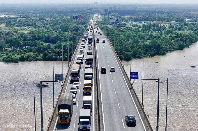 tctd-lo-ngai-kich-ban-san-bay-long-thanh-ben-xe-mien-dong-moi1-1755684812.jpg