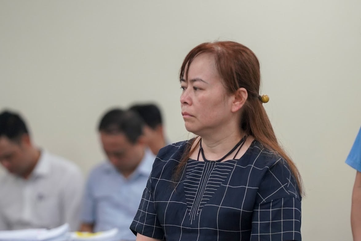 tctd-rung-dong-hnx-hbs-lo-dau-hieu-rua-tien-hang-nghin-ty-bien-mat1-1758554145.jpg