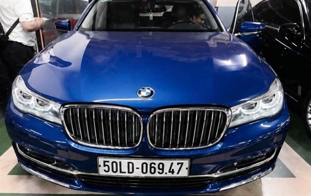 tctdvn-chiec-mercedes-maybach-bien-tu-quy-9-cua-ba-truong-my-lan-len-san-gia-hon-7-ty-nhung-tinh-trang-gay-bat-ngo2-1778657685.png
