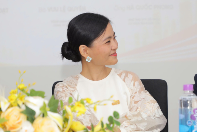 tctdvn-sinh-ra-o-vach-dich-nhung-ap-luc-khong-he-nho-the-he-f2-cua-bitis-nhua-duy-tan-noi-gi-ve-chuyen-ke-nghiep4-1791870728.PNG