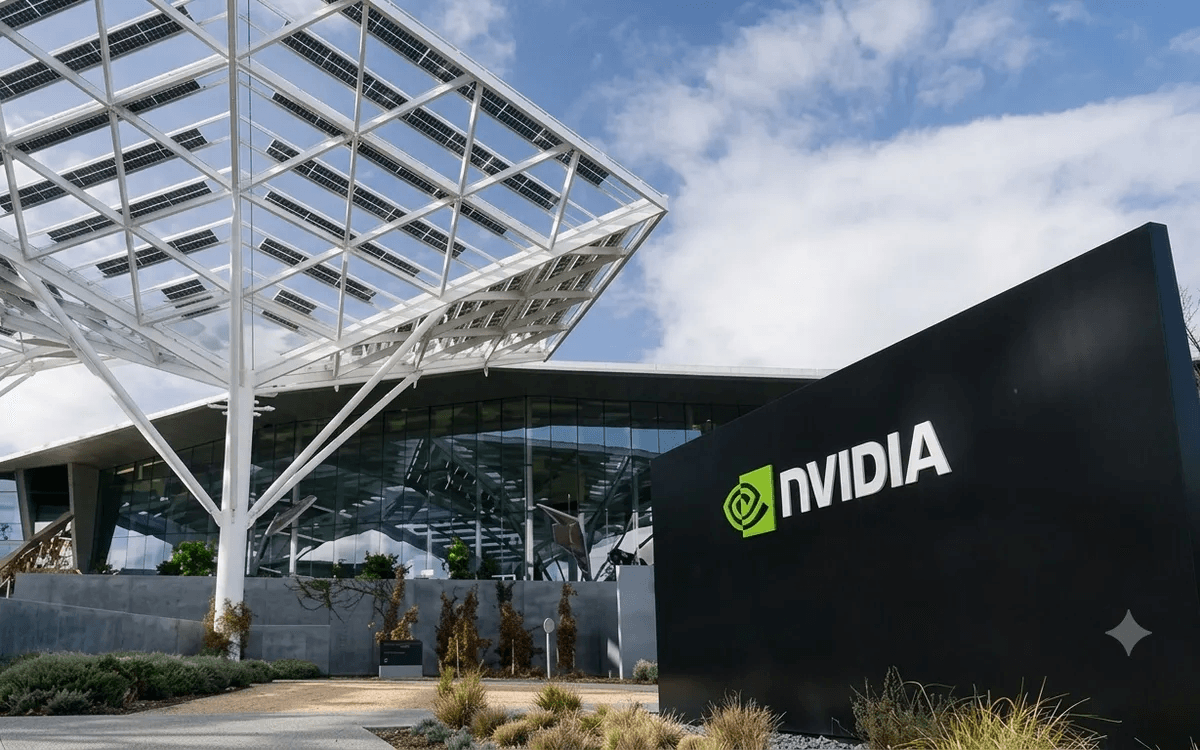 tctdvn-nvidia-bat-ngo-mo-rong-sang-may-tinh-ca-nhan-ra-mat-chip-ai-co-the-xu-ly-ngay-ca-khi-khong-co-internet-1792394207.png