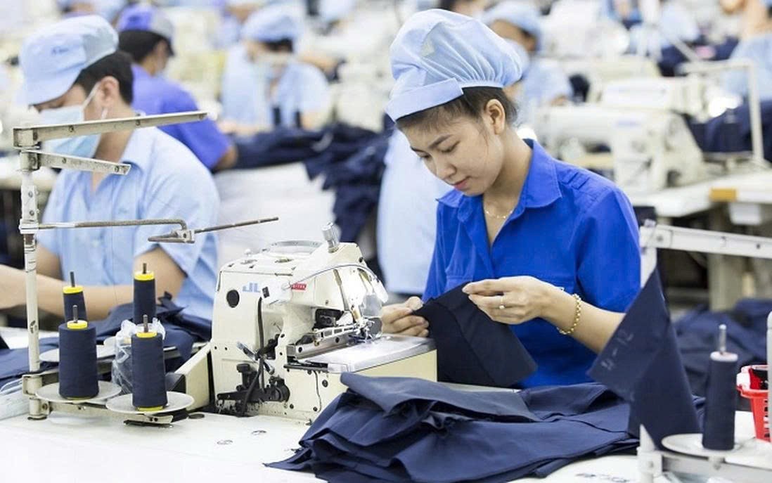 tctdvn-lao-dong-gia-re-khong-con-la-loi-the-nganh-xuat-khau-viet-nam-truoc-buoc-ngoat-lon-1783411968.jpg