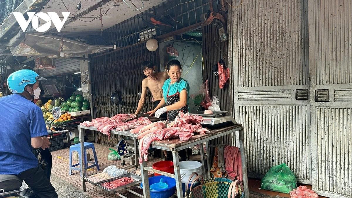 tctd-an-toan-thuc-pham-and-trat-tu-do-thi-ha-noi-quyet-danh-ca-cho-tam-lan-lo-mo-nho-le-1754405942.jpg