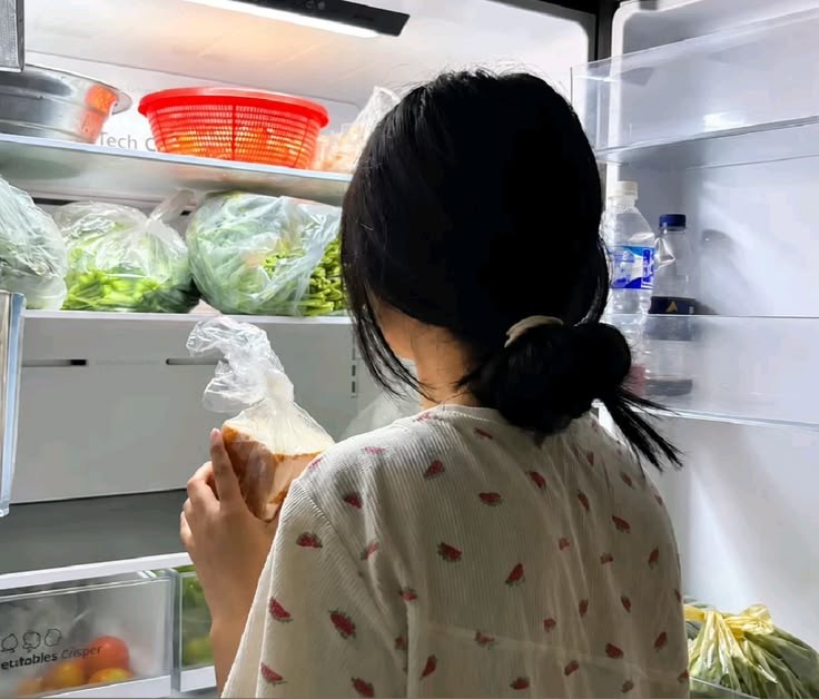Mở tủ lạnh kiểm tra ngay: 5 loại thực phẩm không nên giữ quá lâu