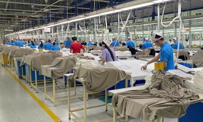 tctdvn-hon-2600-cong-nhan-mat-viec-ngay-truoc-tet-nha-may-may-von-han-quoc-tai-tphcm-ngung-hoat-dong-1766734998.jpg