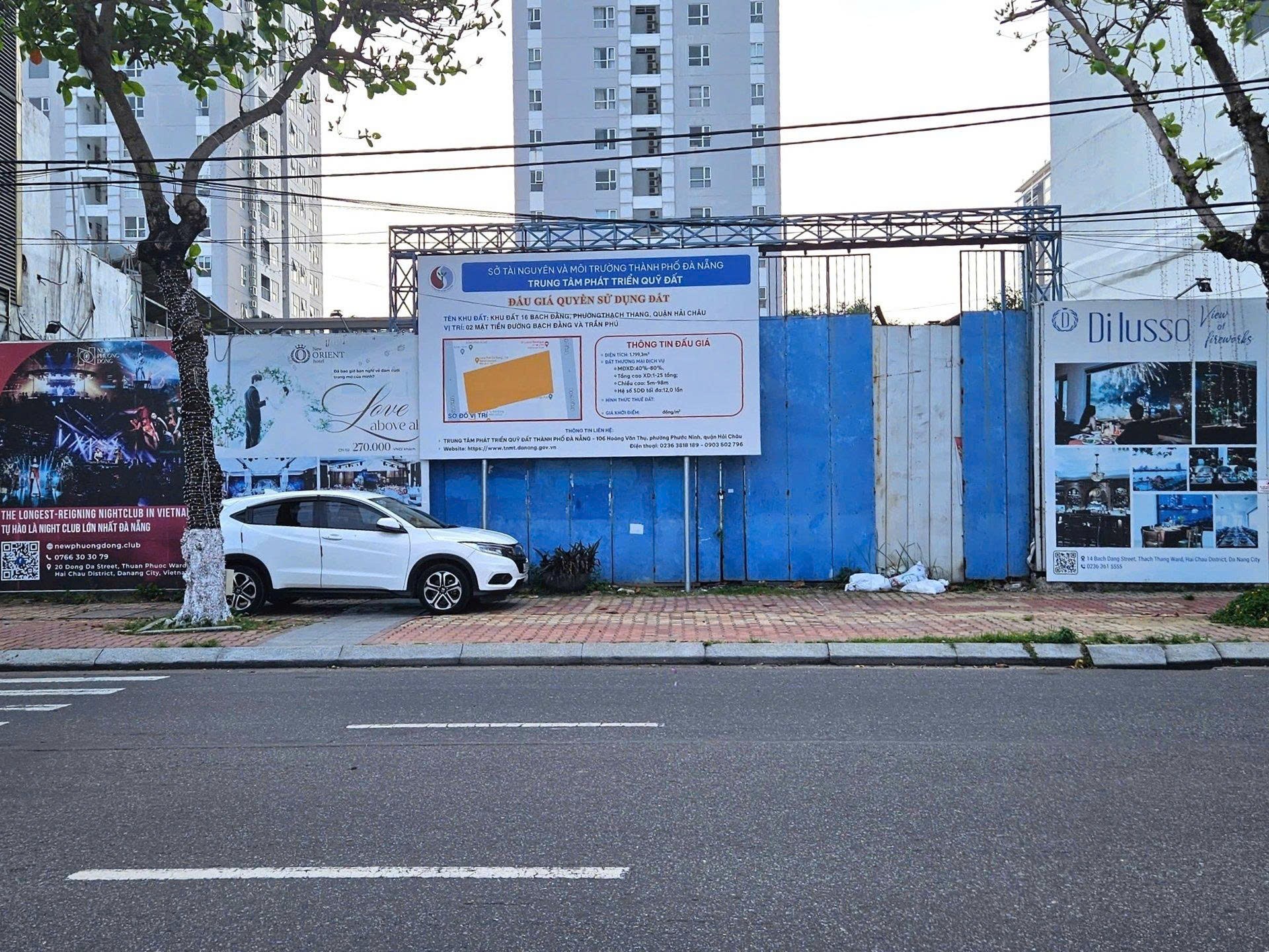 tctdvn-ba-dai-gia-tranh-mua-dat-vang-ben-song-han-da-nang-thu-gan-360-ty-dong-1752212745.jpg