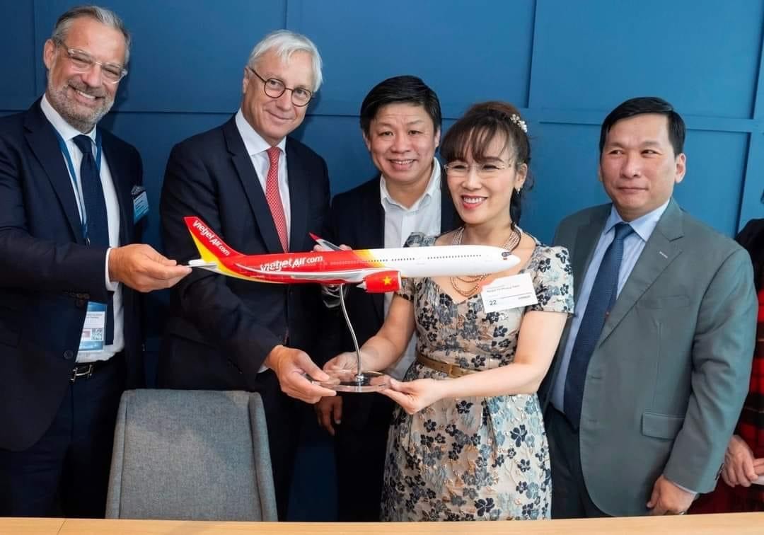 tctd-vietjet-air-dat-mua-20-may-bay-than-rong-airbus-a330neo-qua-da-1721711759.jpg