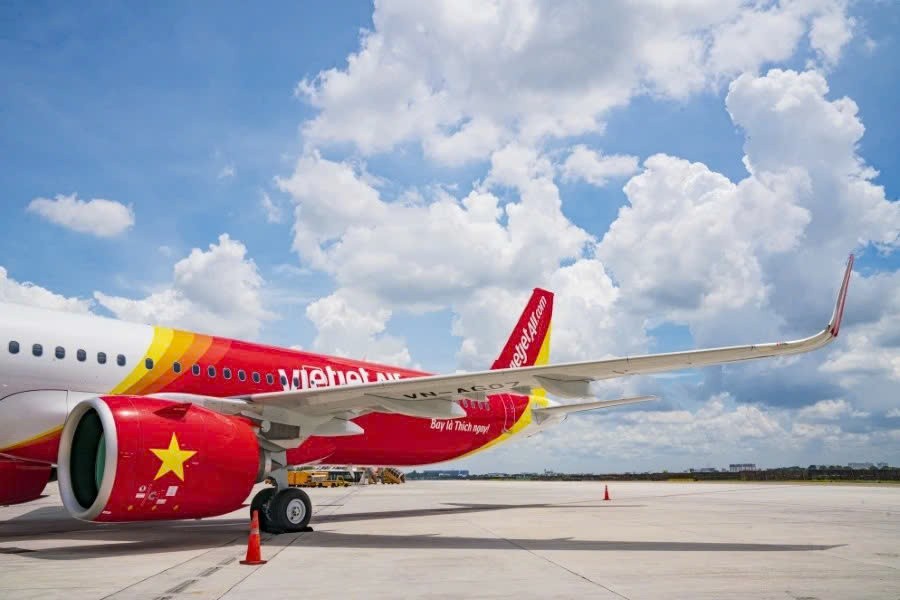 tctdvn-sau-thai-lan-vietjet-phu-song-trung-a-voi-vietjet-qazaqstan-1746544827.jpg