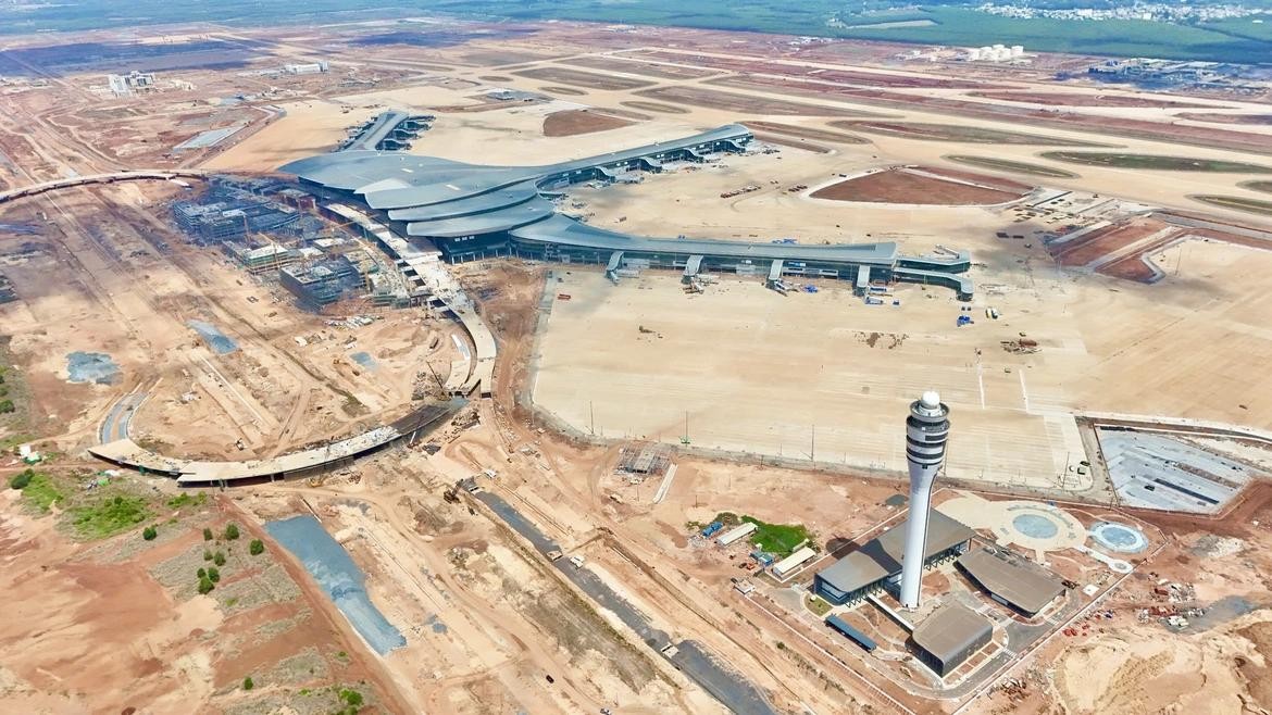 Việt Nam bổ sung hàng loạt sân bay vào quy hoạch, hướng tới 37 cảng hàng không