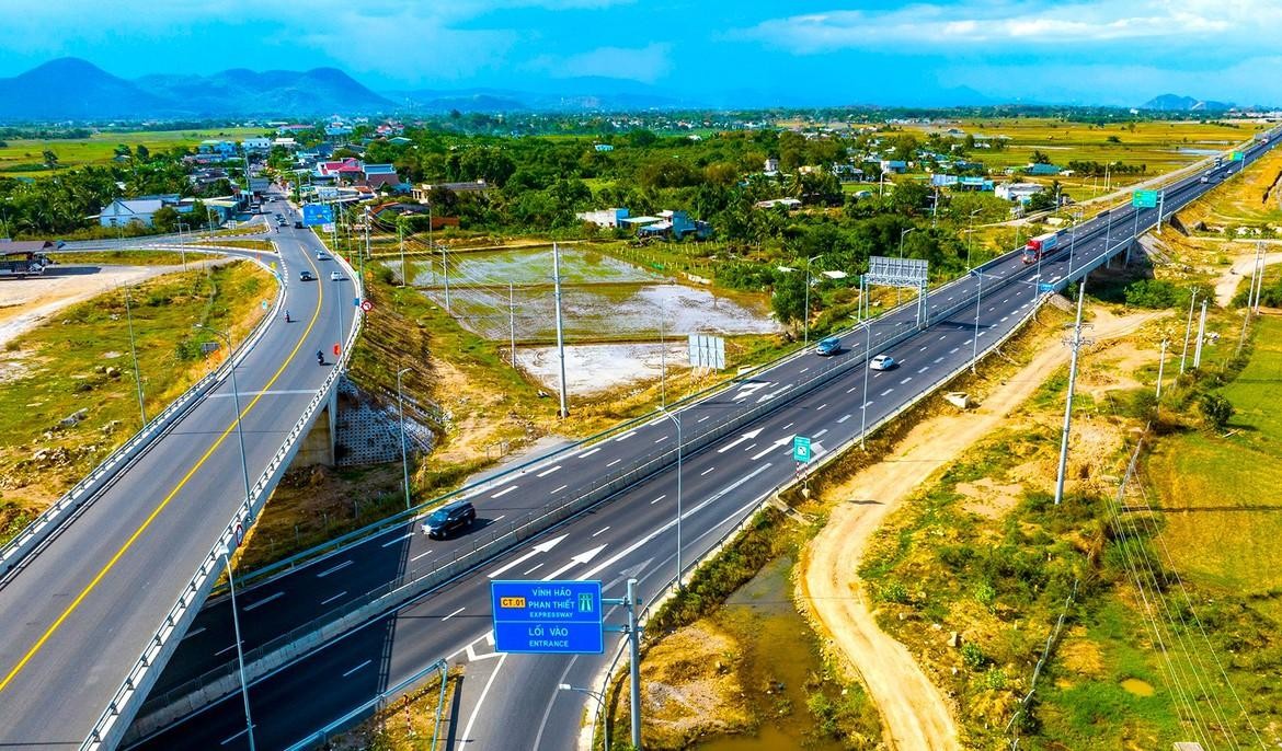 Bộ Xây dựng sắp xem xét điều chỉnh phạm vi 7 tuyến cao tốc trên cả nước