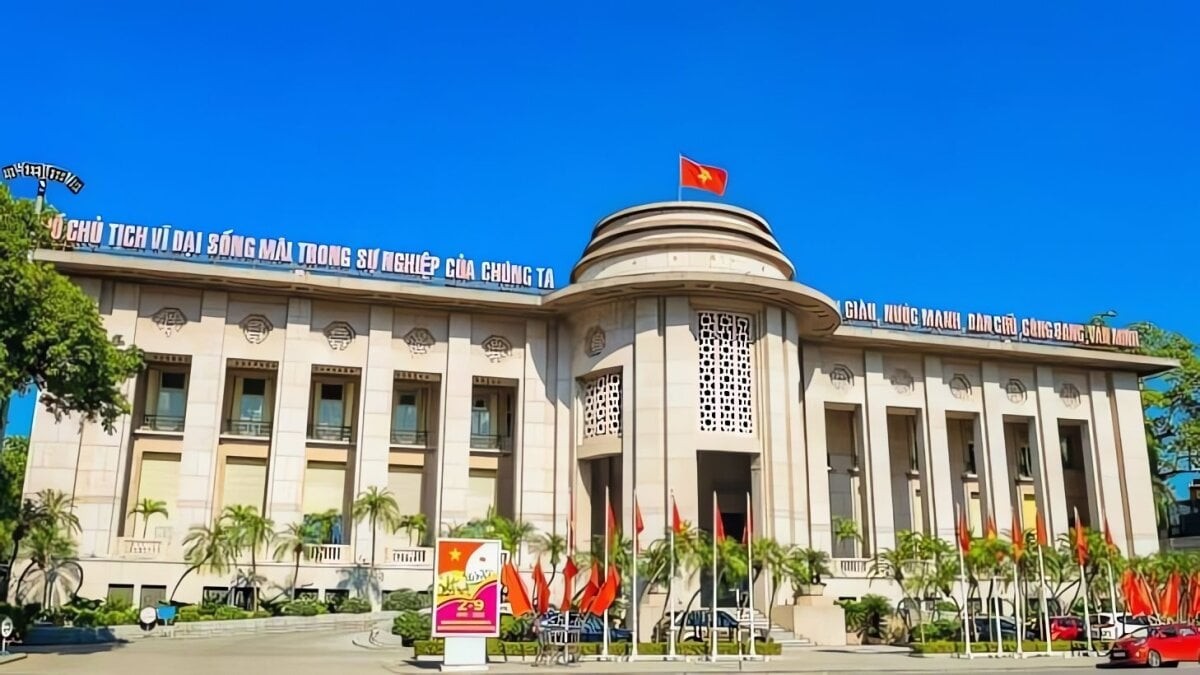 tctdvn-nhnn-siet-chat-mua-ban-no-cong-ty-con-ngan-hang-khong-duoc-om-dat-qua-5-nam-1759898430.jpeg