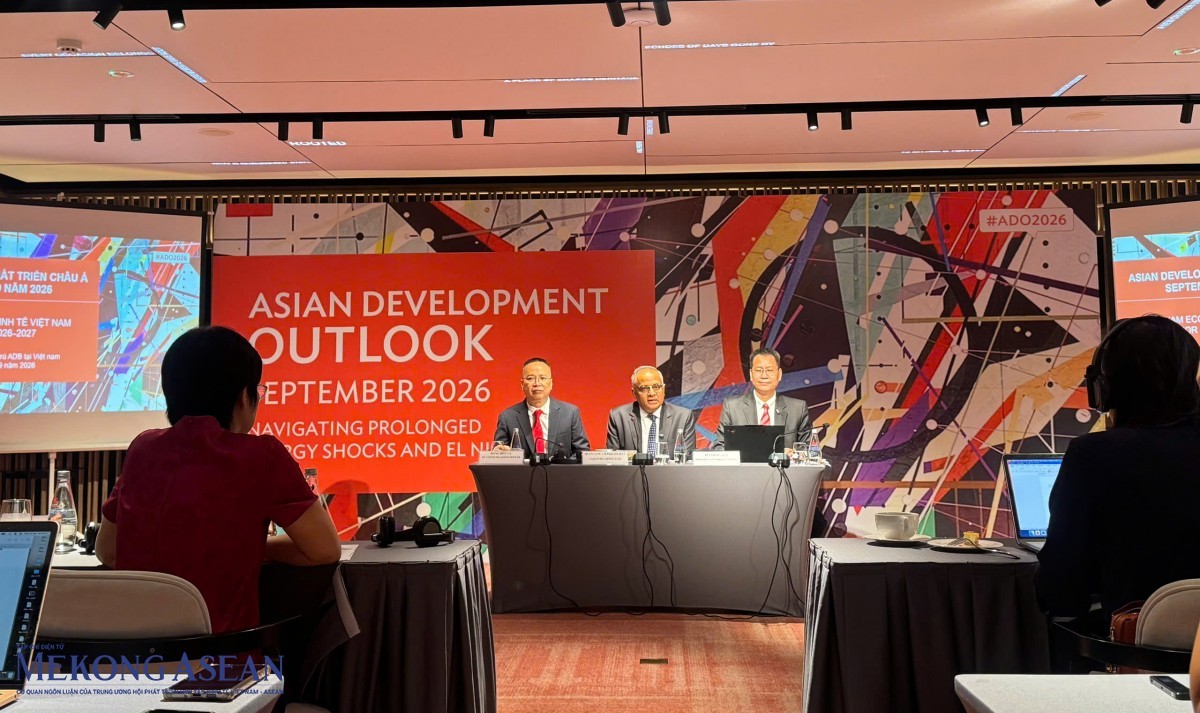 tctdvn-adb-bat-ngo-nang-du-bao-gdp-viet-nam-len-78-nam-2026-1790145213.jpg