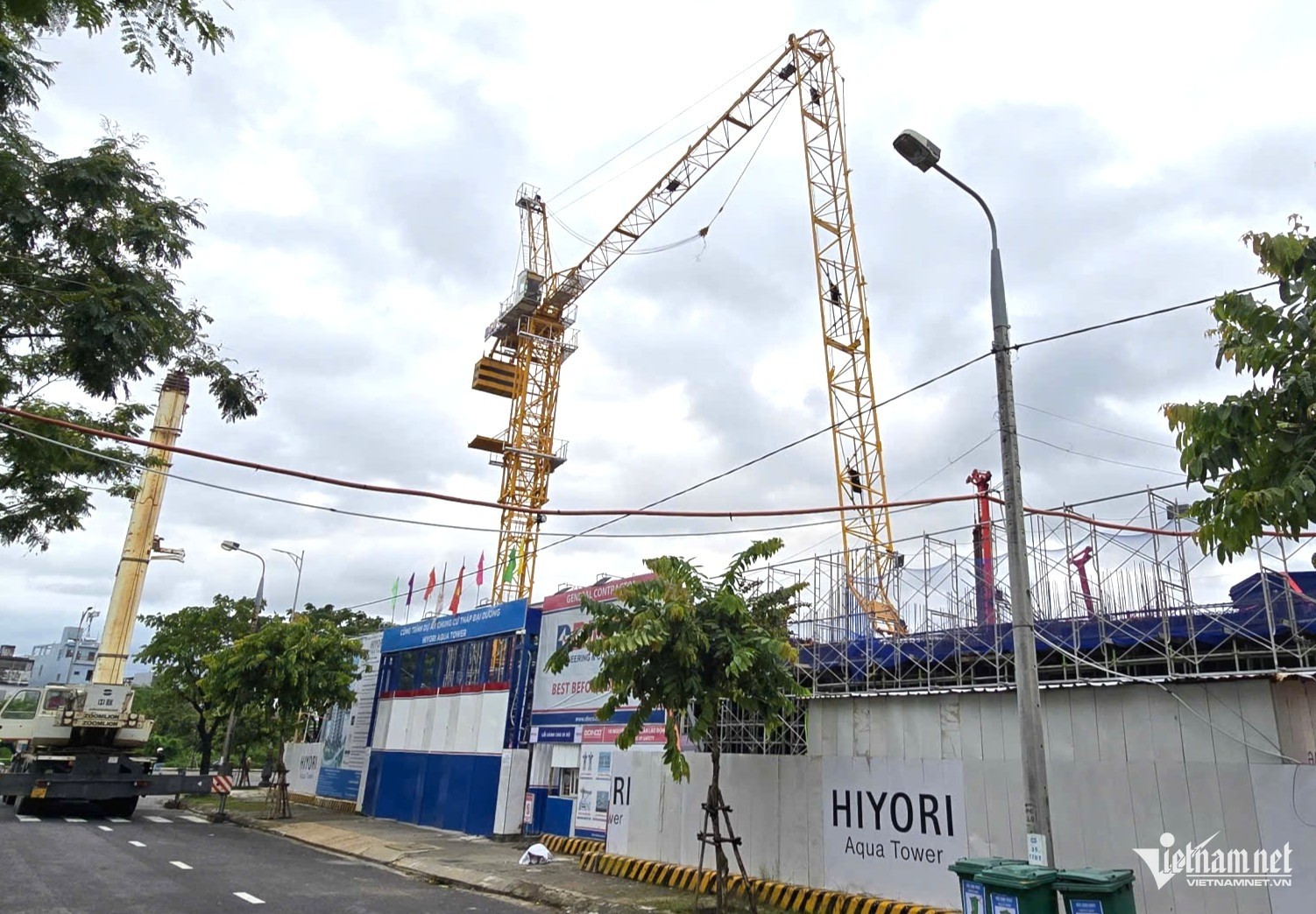 tctdvn-gay-can-cau-tai-cong-trinh-chung-cu-hiyori-aqua-tower-o-da-nang-mot-cong-nhan-tu-vong-1761296509.jpg