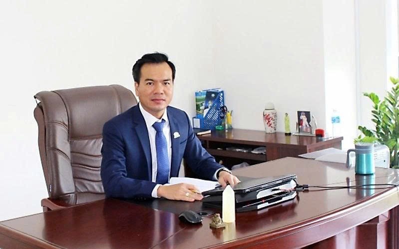 tctdvn-ong-trum-nha-o-xa-hoi-hoang-quan-thay-tuong-ceo-moi-sinh-nam-1984-len-nam-quyen-1749537516.jpg