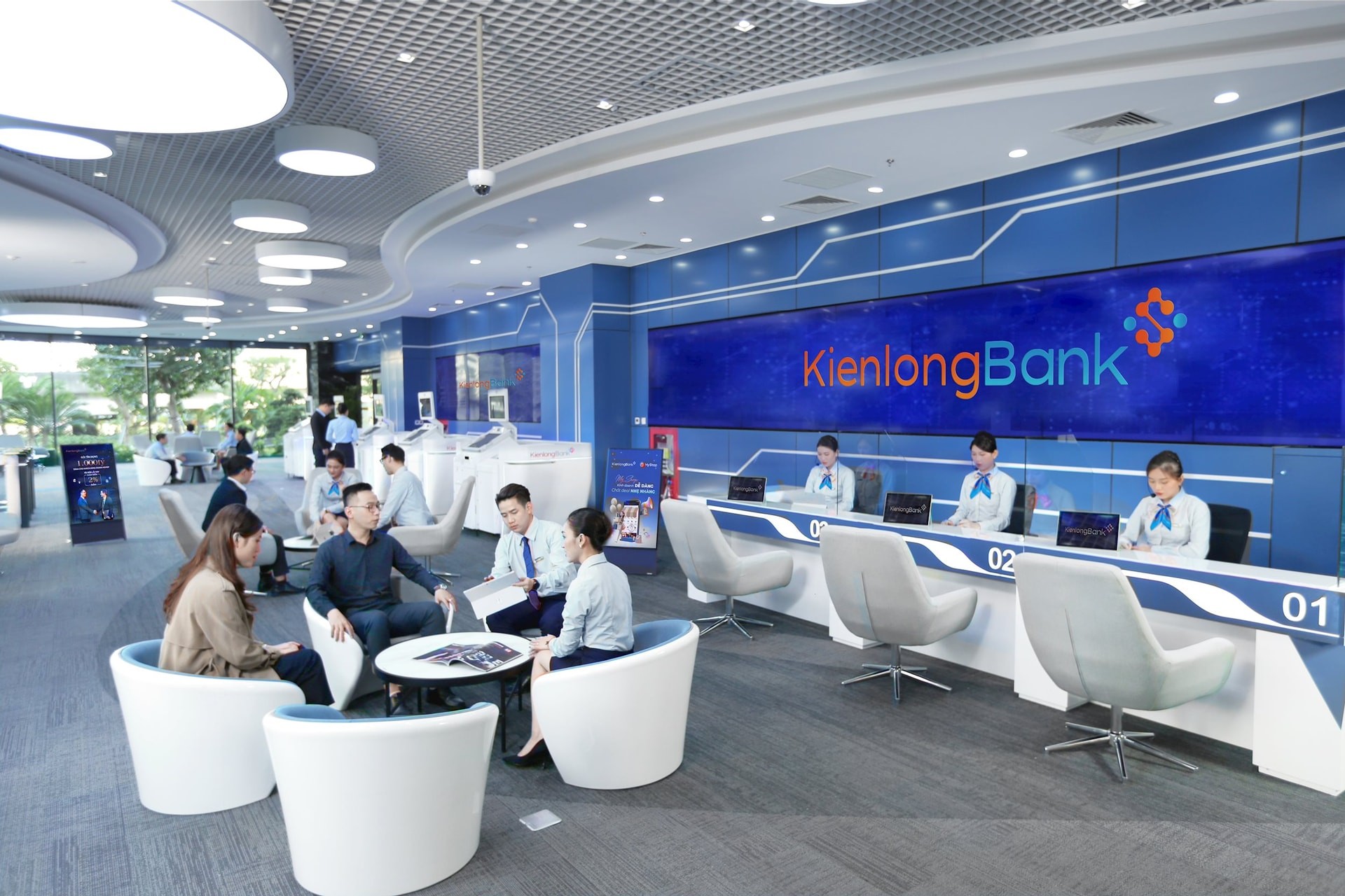 1-kienlongbank-cong-bo-bctc-quy-iii-1740729861.jpg