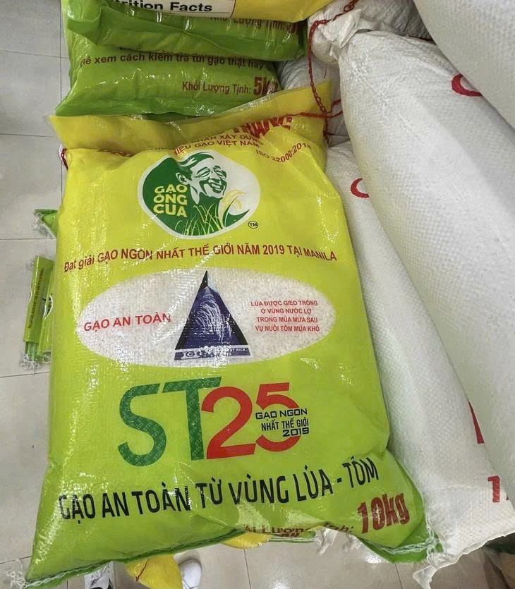 tctdvn-gao-st25-gia-tran-lan-cha-de-ho-quang-cua-huong-dan-4-buoc-nhan-dien-gao-that-1748789687.jpg
