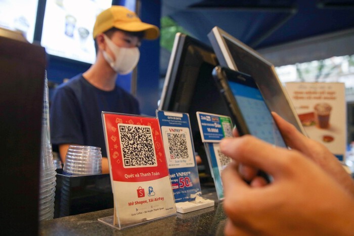 tctd-softbank-and-gic-tinh-xa-hang-tai-vnlife-thuong-vu-co-the-dinh-gia-hon-1-ty-usd-1757491545.jpeg