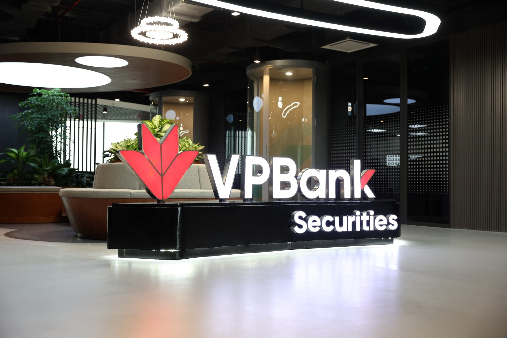 tctdvn-vpbanks-chuan-bi-phat-hanh-4000-ty-trai-phieu-day-nhanh-ke-hoach-ipo-khung-1758295314.png