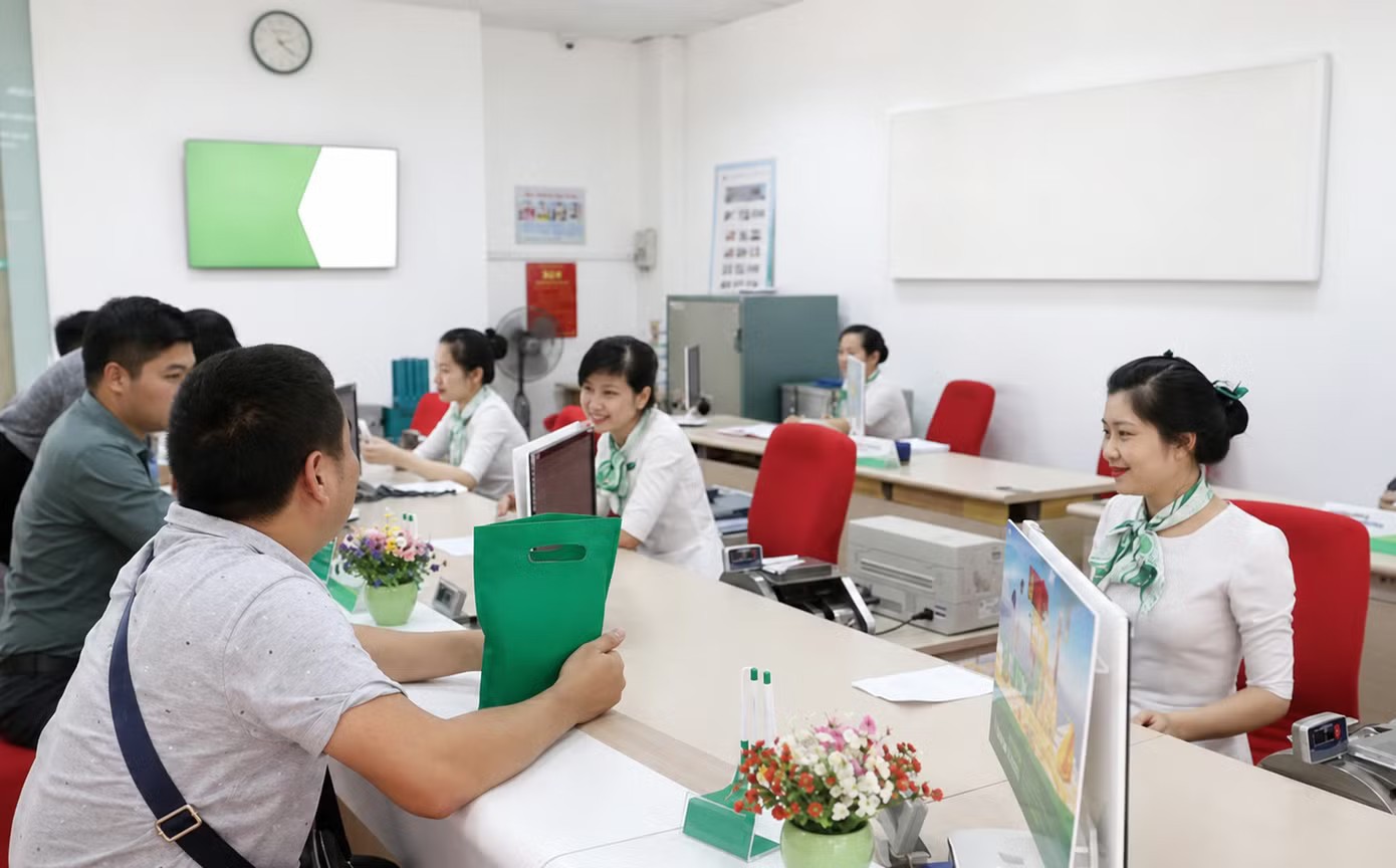 tctdvn-6-thang-dau-nam-nhieu-lanh-dao-ngan-hang-nhan-thu-nhap-tien-ty-1785462052.jpg