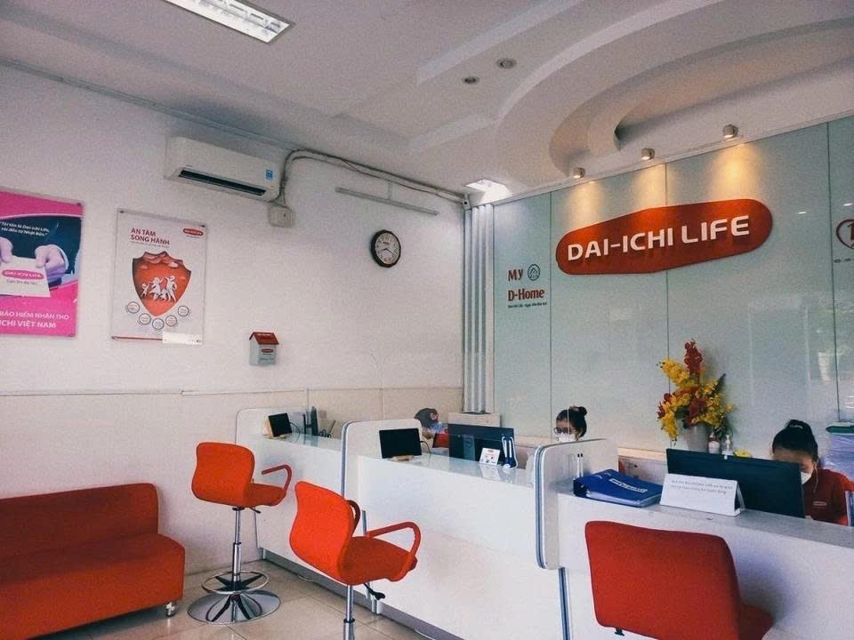 tctdvn-dai-ichi-life-viet-nam-lien-tiep-dong-cua-diem-kinh-doanh-chuyen-gi-dang-xay-ra-1749482481.jpg