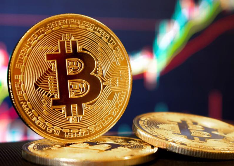 tctdvn-bitcoin-vuot-dinh-lich-su-109487-usd-nha-dau-tu-o-at-gom-hang-von-hoa-vuot-amazon-1747928252.png