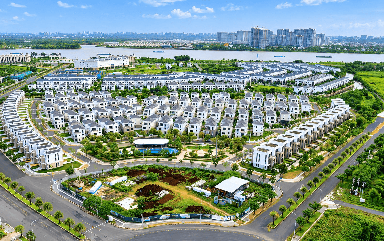 Chủ đầu tư Aqua City lỗ tăng 72,5%, nợ phải trả vượt 11.300 tỷ
