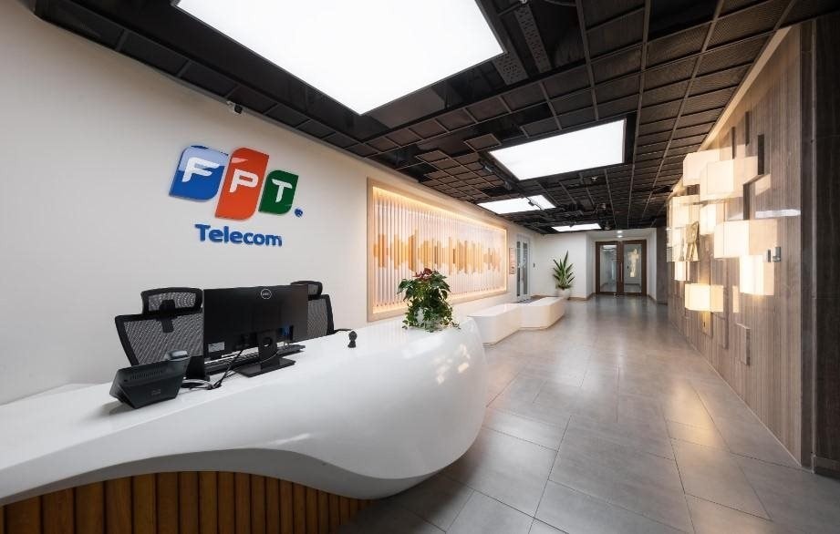 tctdvn-fpt-telecom-lai-nghin-ty-2-quy-lien-tiep-nam-hon-15000-ty-dong-tien-gui-ngan-hang-1793183973.jpg