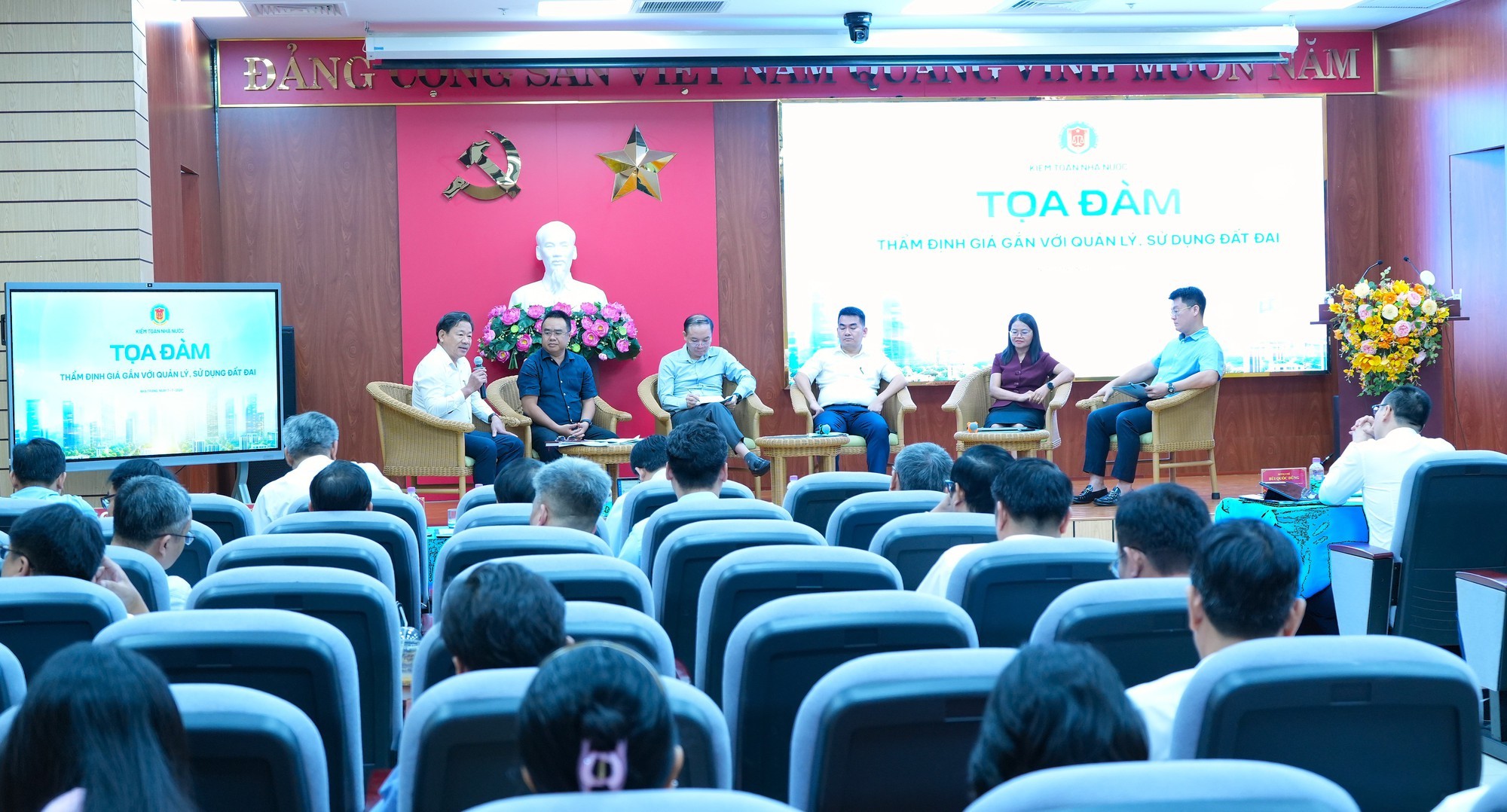 tctdvn-tu-17-dinh-gia-dat-buoc-vao-giai-doan-moi-minh-bach-hon-sat-gia-thi-truong-hon-1783415773.jpg