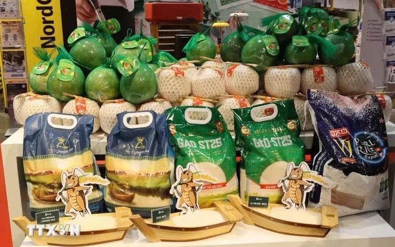 tctdvn-gao-dac-san-viet-nam-vao-he-thong-ban-buon-hon-60000-mat-hang-tai-duc-1787192089.jpg