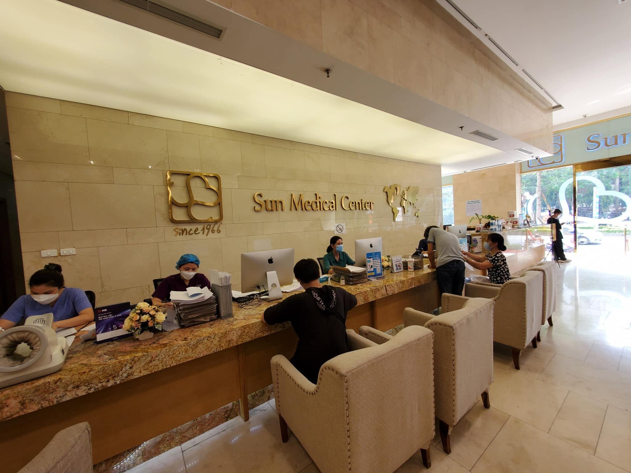 Sở Y tế Hà Nội công bố loạt vi phạm: Có doanh nghiệp bị phạt 75 triệu, phòng khám bị tước giấy phép
