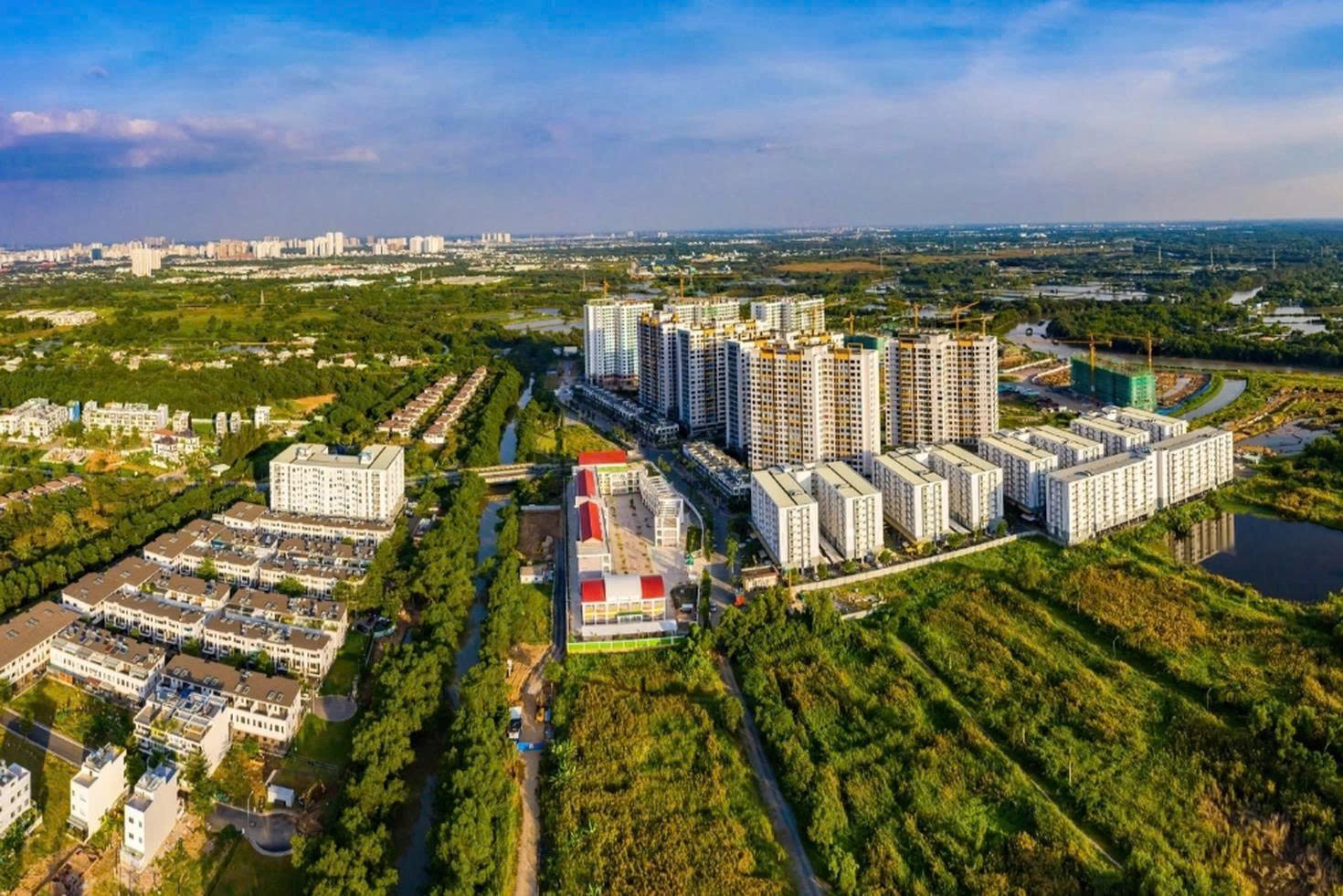 Loạt ông lớn địa ốc Việt bắt tay đối tác ngoại, thị trường M&A sôi động trở lại