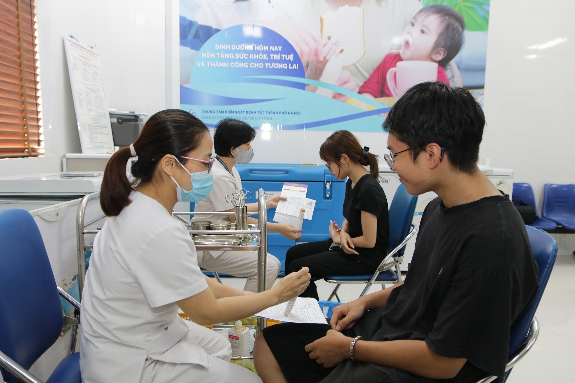 Giao mùa Thu – Đông, người già và trẻ nhỏ cần đặc biệt cảnh giác với những căn bệnh này!