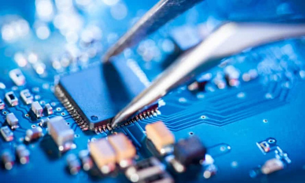 tctdvn-viet-nam-chi-hang-ty-usd-nhap-khau-may-bay-chip-gpu-tu-my-1746717921.jpg
