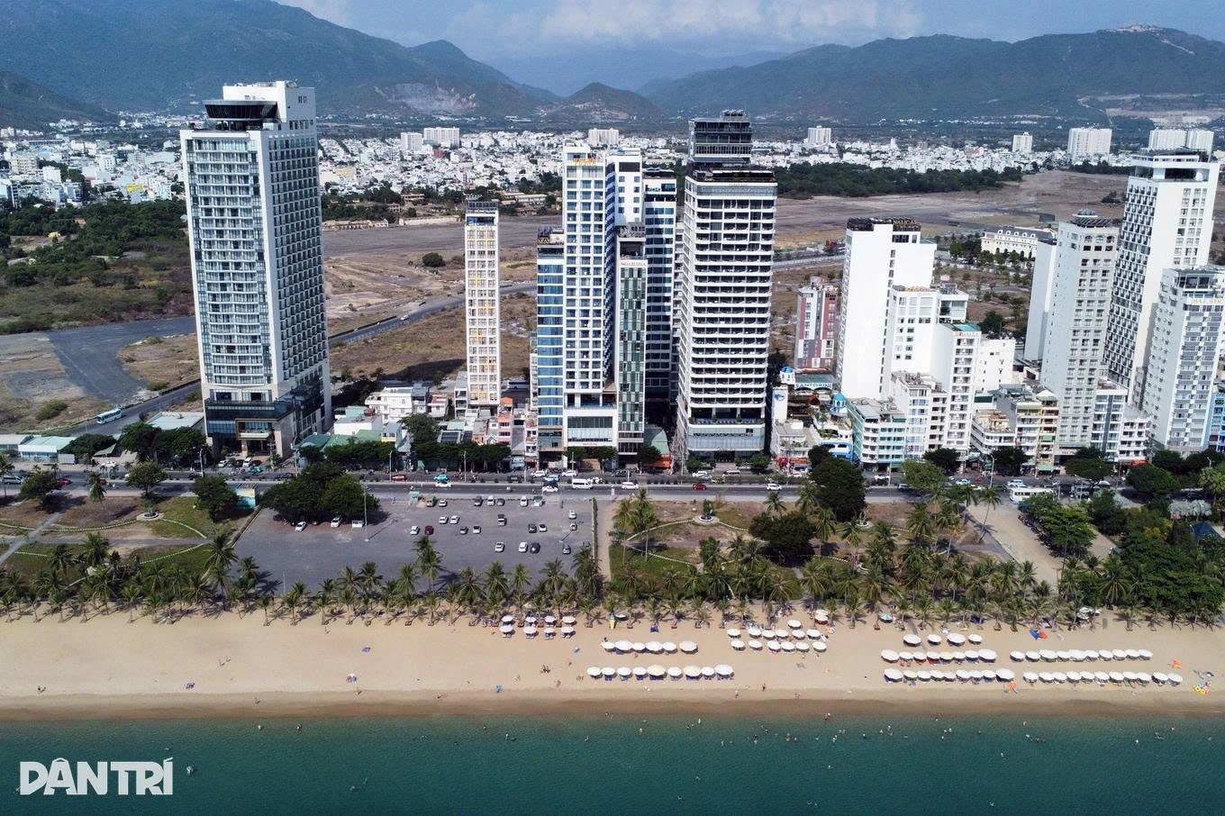tctdvn-khanh-hoa-sap-dau-gia-3-khu-dat-vang-ven-bien-nha-trang-quy-hoach-lai-toan-bo-20-km-bo-bien-them-cong-vien-khong-gian-cong-cong-va-lang-bien-moi-1760435289.jpg