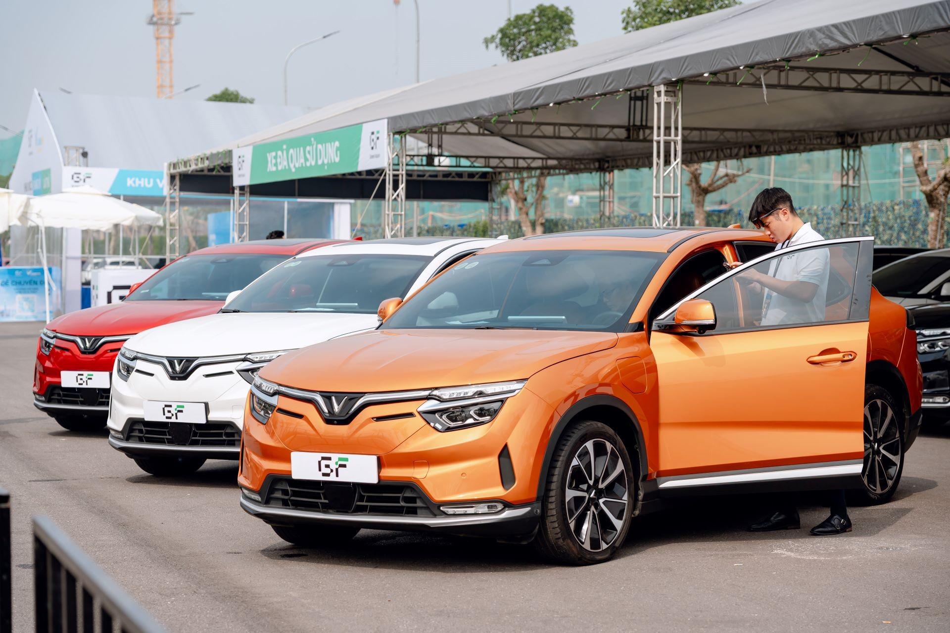 tctd-vi-sao-vinfast-vf-8-luot-chuan-gf-duoc-dan-sanh-xe-khen-ngon-xin-min-2-1755154402.jpg