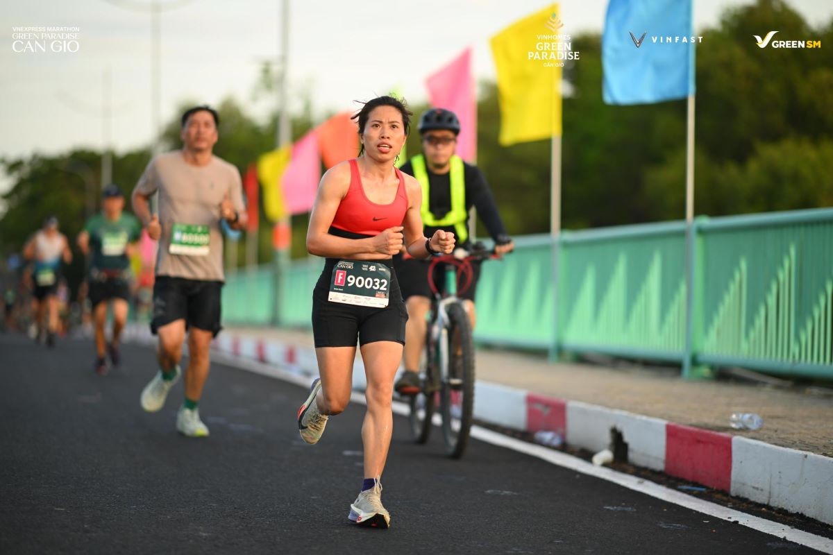 tctdvn-vnexpress-marathon-green-paradise-vach-xuat-phat-cua-chuan-song-moi-tai-thien-duong-wellness-can-gio-1777886553.JPG