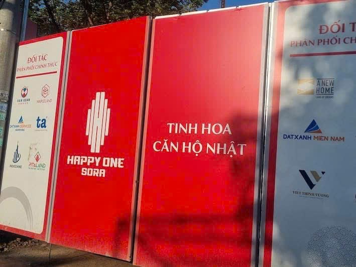 tctdvn-bat-dong-san-viet-dua-khoac-ao-ngoai-nhat-au-singapore-chi-co-tren-quang-cao-1749396873.jpg