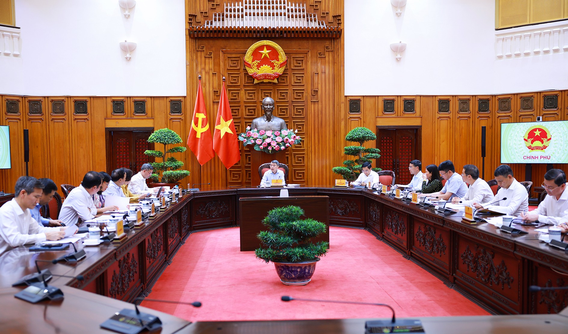 tctdvn-thu-tuong-tao-co-che-dot-pha-de-nhanh-chong-co-mot-so-san-pham-chu-chot-cua-trung-tam-tai-chinh-quoc-te-1780441917.jpg