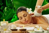 Bí mật đằng sau làn sóng FLC, Mường Thanh, Vingroup đồng loạt “bỏ massage – lên spa”