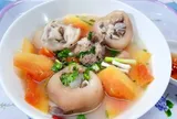 Nấu ăn lâu năm chưa chắc biết: Đi chợ chọn thịt lợn thế nào mới ngon?