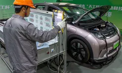 Mua xe điện rồi bán lại cho ai? Trung Quốc bắt đầu đối mặt bài toán xe trên 5 năm tuổi