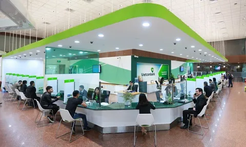 Vừa trở lại Vietcombank năm 2025, ông Nguyễn Văn Tuân chuẩn bị rời ghế Phó Tổng giám đốc
