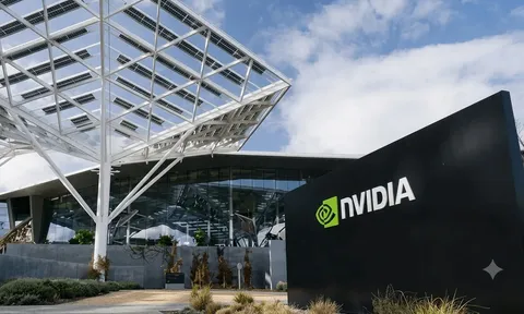 Nvidia bất ngờ mở rộng sang máy tính cá nhân, ra mắt chip AI có thể xử lý ngay cả khi không có Internet