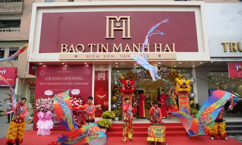 Lãi tăng 3.400%, Bảo Tín Mạnh Hải đặt mục tiêu 74.000 tỷ: tham vọng “ông lớn” vàng?