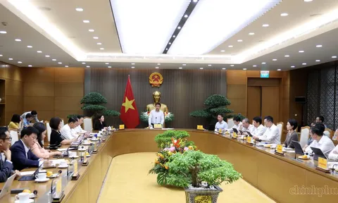 Phó Thủ tướng yêu cầu giảm lãi suất cho vay 1,5–2%, ngân hàng không chấp hành sẽ bị xử lý nghiêm