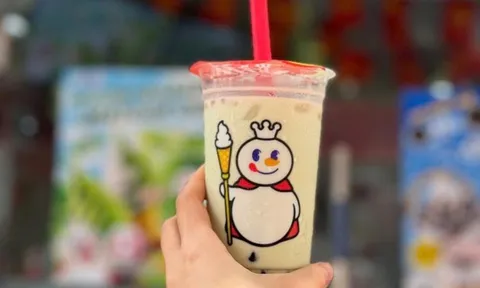 Mixue đóng hàng trăm cửa hàng tại Việt Nam: Rút lui hay tái cấu trúc chiến lược?