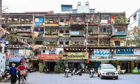 Vì sao cải tạo chung cư cũ tại Hà Nội vẫn “giậm chân tại chỗ”, Nhà đầu tư không mặn mà?