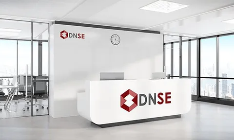 Chứng khoán DNSE bị phạt hơn 802 triệu đồng, buộc dừng loạt dịch vụ tài chính