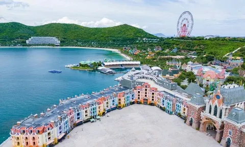 Chuỗi nghỉ dưỡng của ông Phạm Nhật Vượng hướng tới doanh thu 16.000 tỷ, lợi nhuận 1.500 tỷ, tương đương 44 tỷ mỗi ngày