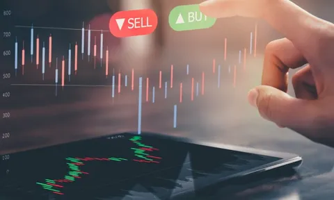 Chứng khoán tháng 4: Hồi kỹ thuật hay khởi đầu chu kỳ mới?